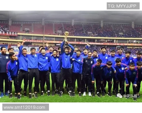 权健与申花激战在即球迷热切期待门票争夺战