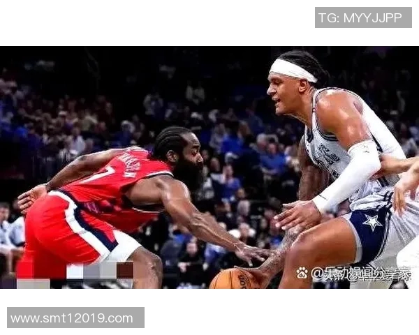 快船与湖人激战正酣企鹅体育全程直播精彩瞬间回顾