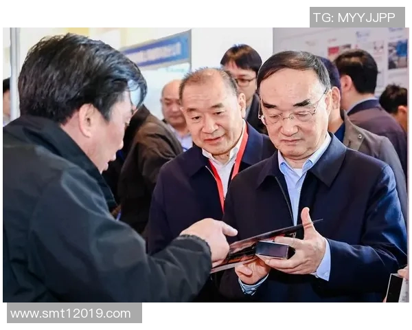 韩硕:从青年才俊到行业领军者的奋斗历程与未来展望 韩硕:从青年才俊到行业领军者的奋斗历程与未来展望