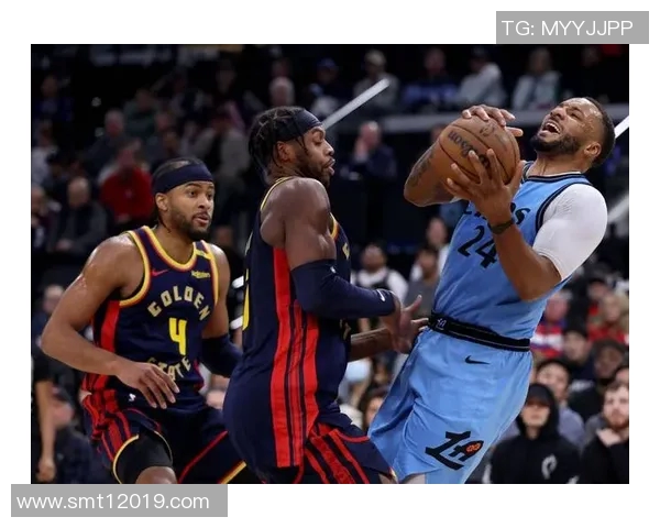 勇士与鹈鹕2015年对决回顾：激情碰撞与精彩瞬间的完美交织