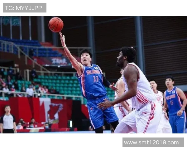 韩硕：从篮球场上的新星到商业领域的多面手，如何实现人生的华丽转身