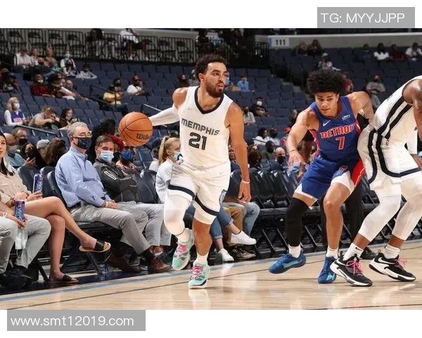 骑士与灰熊季前赛精彩对决回顾与分析